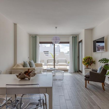 קלטה דה פוסטה Homeforguest Flat With Large Terrace In Modern Residential Complex With Swimming Pool מראה חיצוני תמונה
