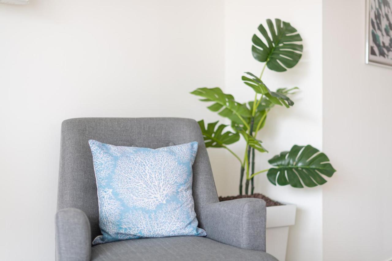 קלטה דה פוסטה Homeforguest Flat With Large Terrace In Modern Residential Complex With Swimming Pool מראה חיצוני תמונה