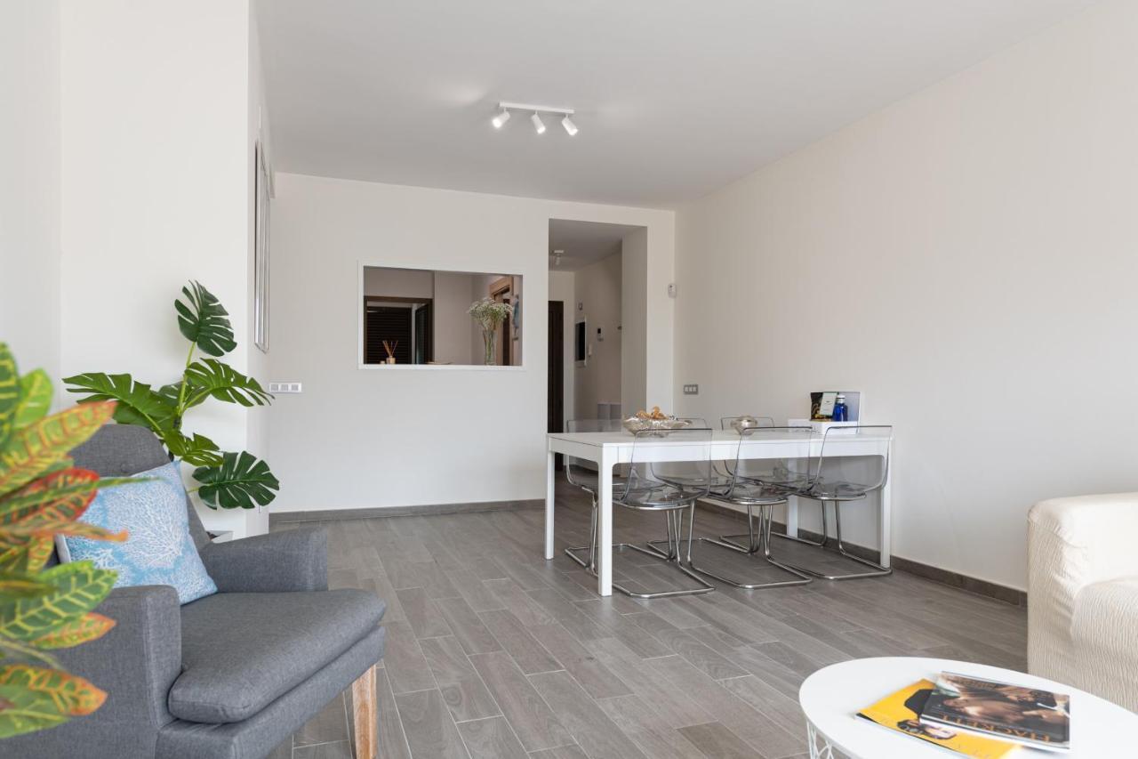 קלטה דה פוסטה Homeforguest Flat With Large Terrace In Modern Residential Complex With Swimming Pool מראה חיצוני תמונה